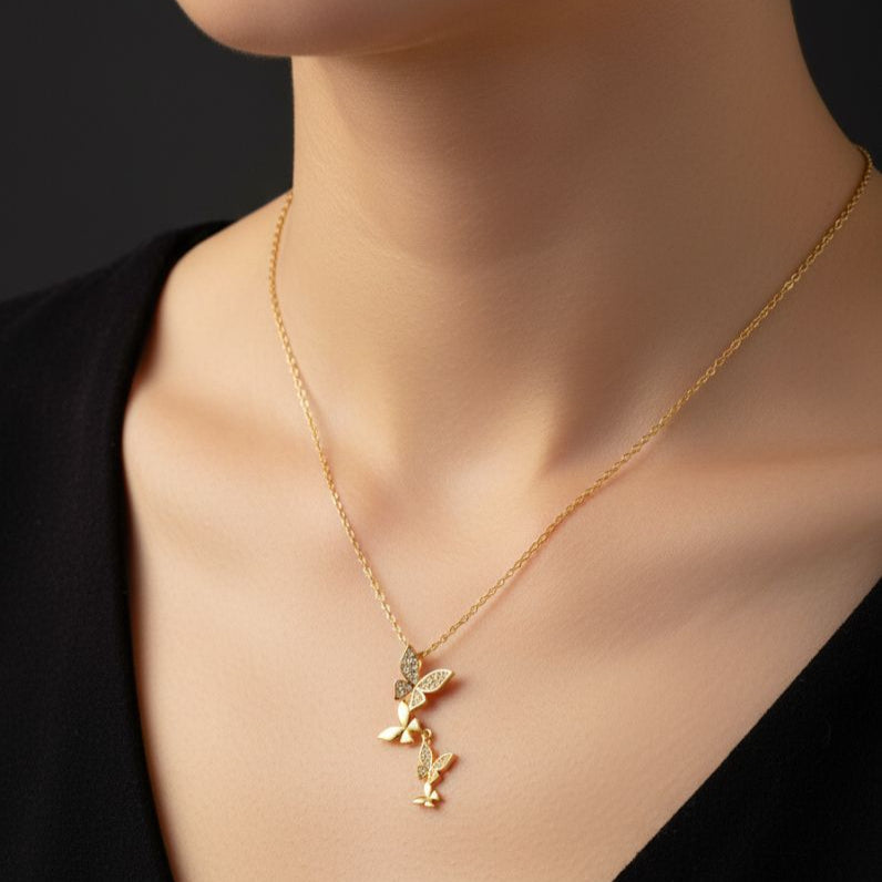 Collier papillon en acier inoxydable – Élégance féminine