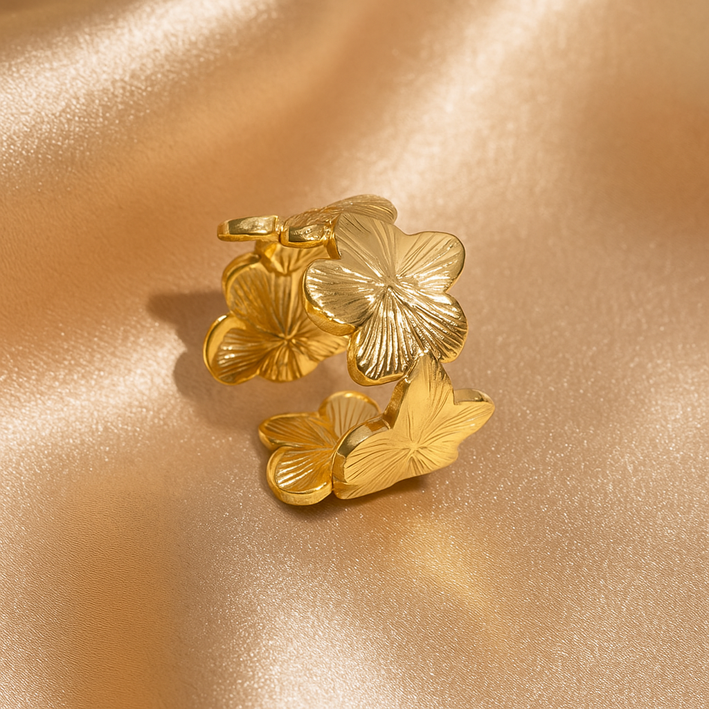 Bague rétro florale